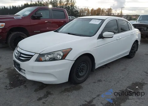 2011 Honda Accord 2.4 Lx z USA, uszkodzony, nr VIN 1HGCP2F38BA012935